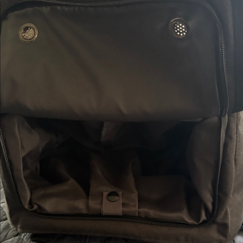 Black & Gray Men's Bag - Picture 4 of 14